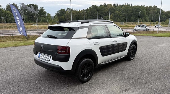 Citroen C4 Cactus 6 of 9