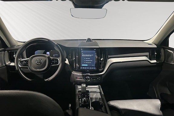 Volvo XC60 9 of 16