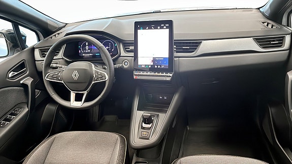 Renault Captur 12 of 24