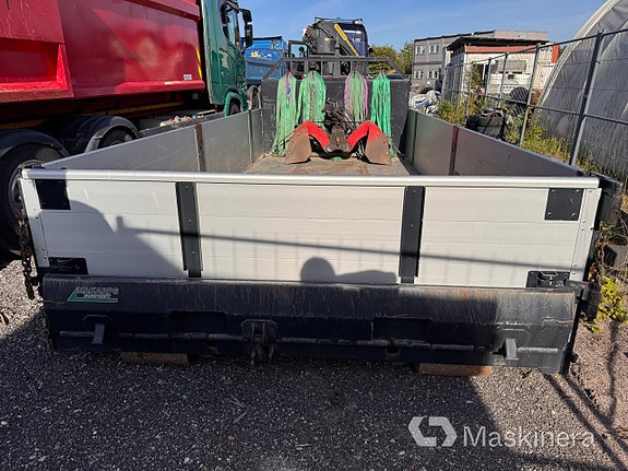 Lastväxlaflak Hakarps Equipment med alulämmar 5 of 12