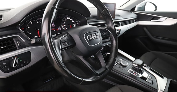Audi A4 10 of 19
