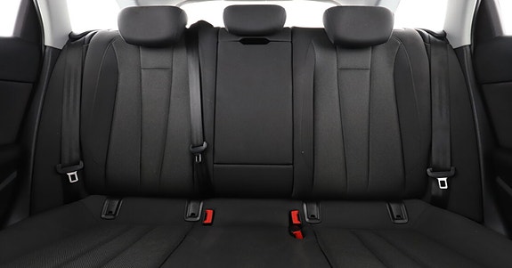 Audi A4 13 of 19