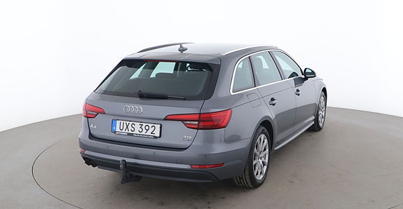Audi A4 5 of 19