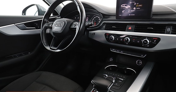 Audi A4 11 of 19