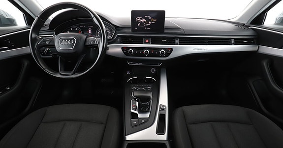 Audi A4 12 of 19