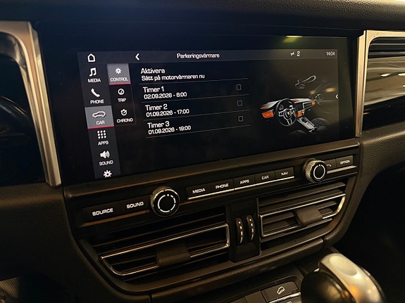 Porsche Macan S 17 of 28