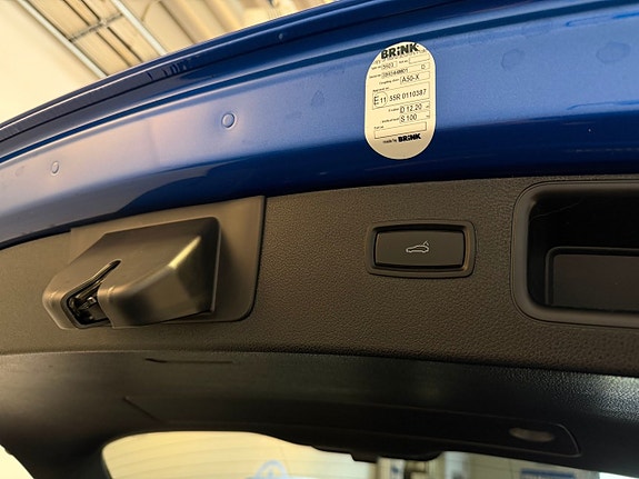 Porsche Macan S 25 of 28