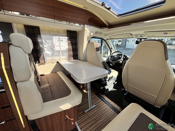 Adria Coral S 670SLT 3 of 11