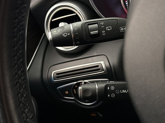Mercedes-Benz GLC220 d 15 of 30