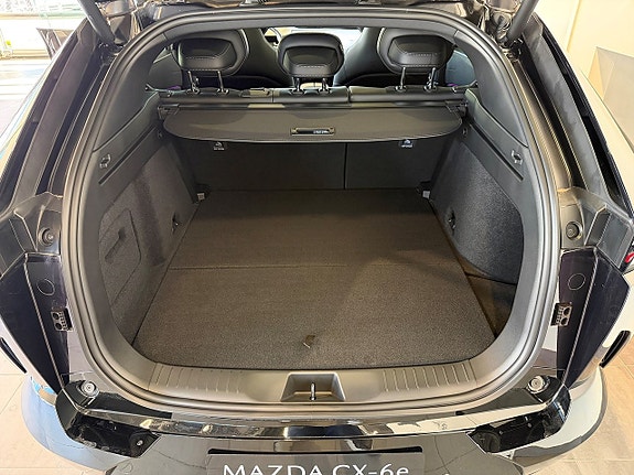 Mazda CX-6e 24 of 26