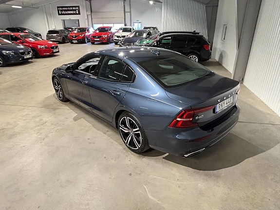 Volvo S60 4 of 12