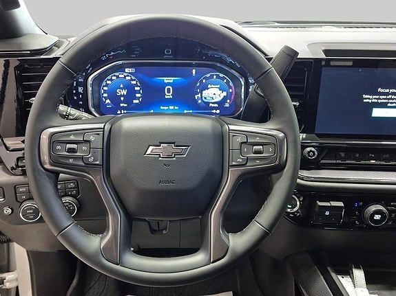 Chevrolet Silverado 2500 23 of 24