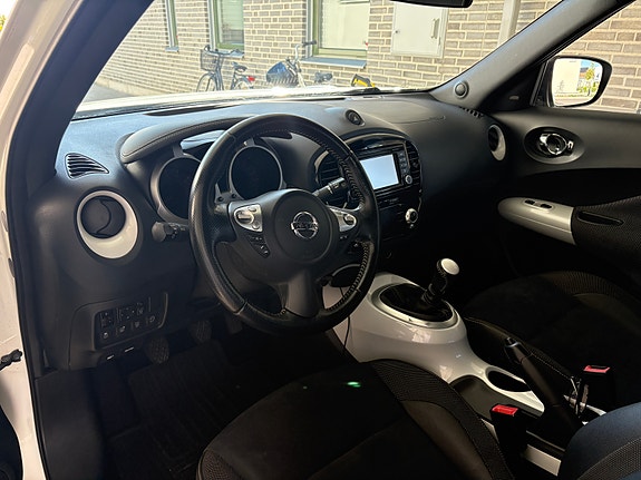 Nissan Juke 3 of 6