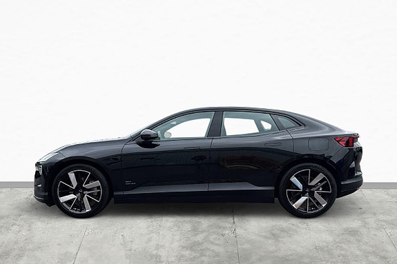 Polestar 4 3 of 19