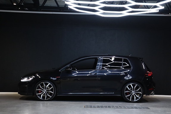 Volkswagen Golf I 3 of 23