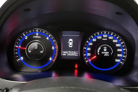 Hyundai i40 6 of 15