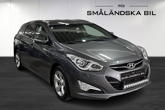 Hyundai i40 2 of 15
