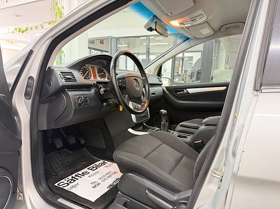 Mercedes-Benz B170 24 of 30