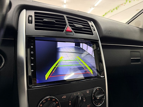 Mercedes-Benz B170 29 of 30