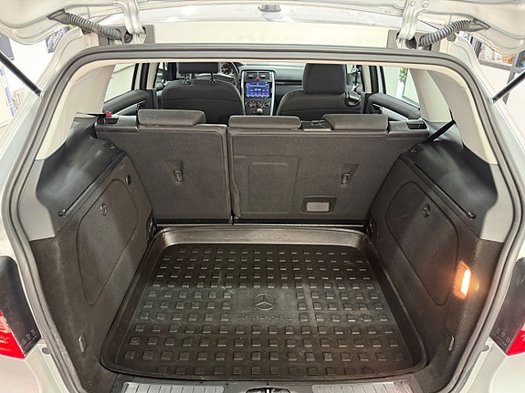 Mercedes-Benz B170 21 of 30