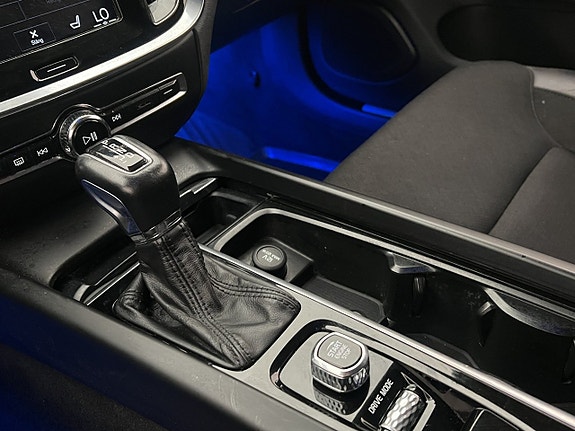 Volvo V60 27 of 30