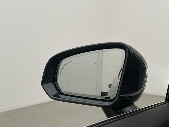 Volvo V60 14 of 30