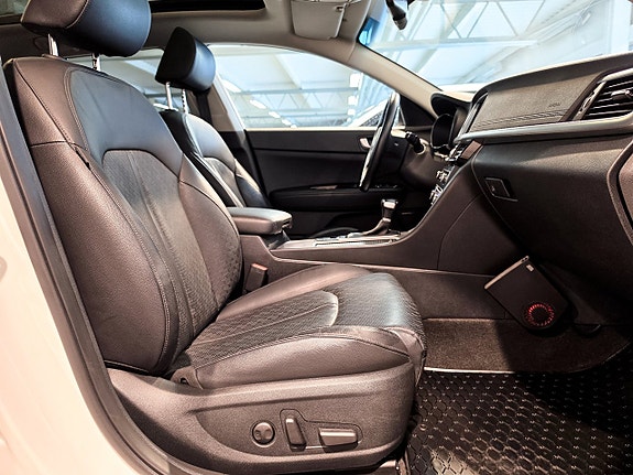 Kia Optima 7 of 30