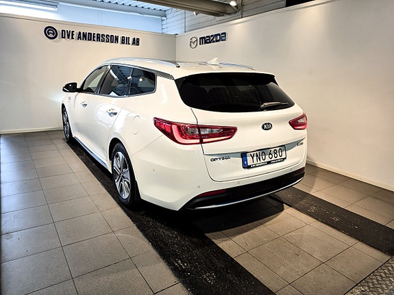 Kia Optima 3 of 30
