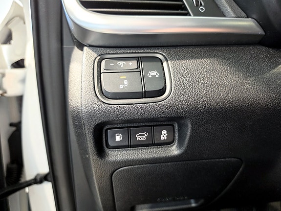 Kia Optima 17 of 30