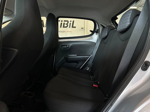 Peugeot 108 13 of 27