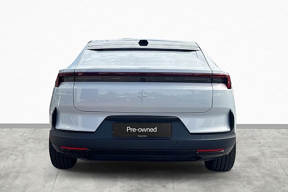 Polestar 4 6 of 15