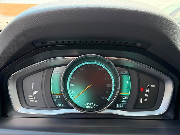 Volvo V70 19 of 24