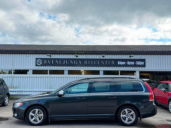 Volvo V70 5 of 24