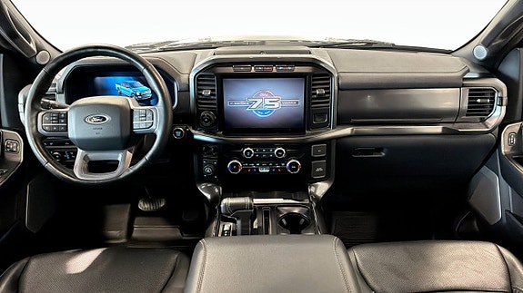 Ford F-150 4 of 16