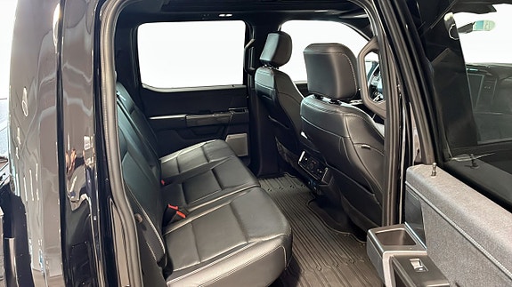 Ford F-150 5 of 16