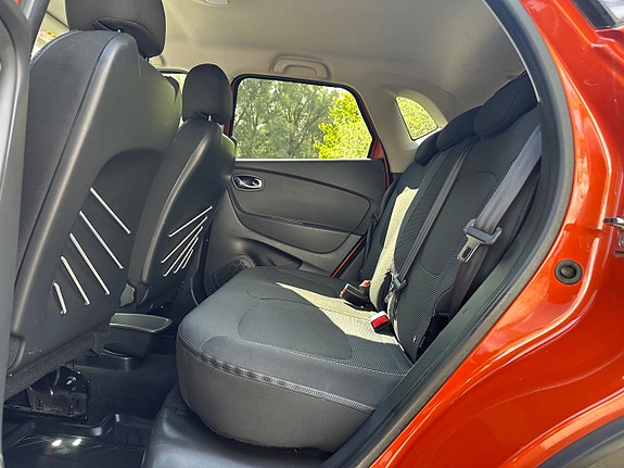Renault Captur 11 of 23