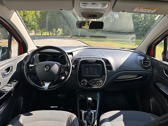 Renault Captur 15 of 23
