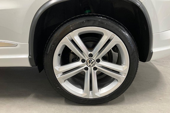 Volkswagen Tiguan 22 of 25