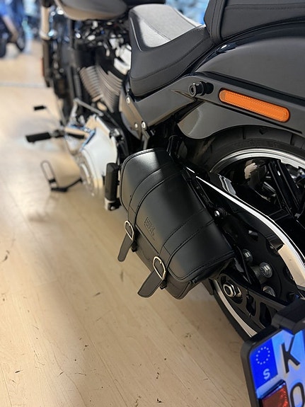 Harley-Davidson Breakout Breakout 114 9 of 11