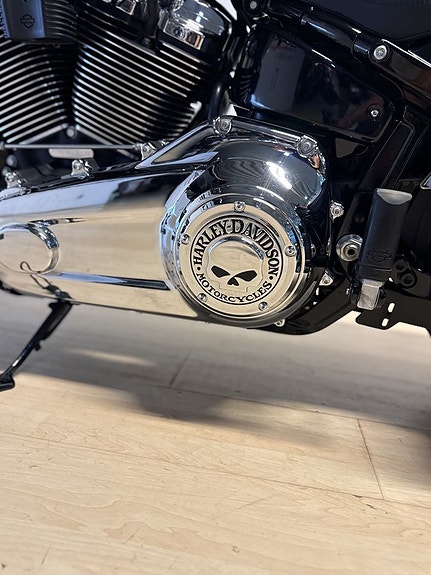 Harley-Davidson Breakout Breakout 114 8 of 11