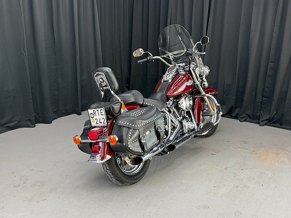 Harley-Davidson Heritage Softail Classic 1.4 Twin Cam 88B Packväskor 715mil Ev 4 of 11
