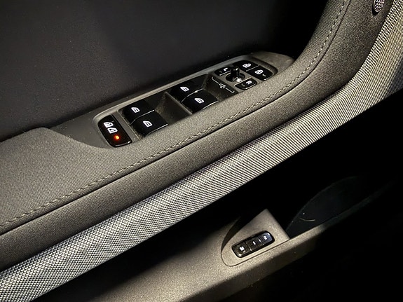 Polestar 2 11 of 16