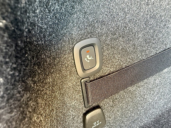 Polestar 2 15 of 16
