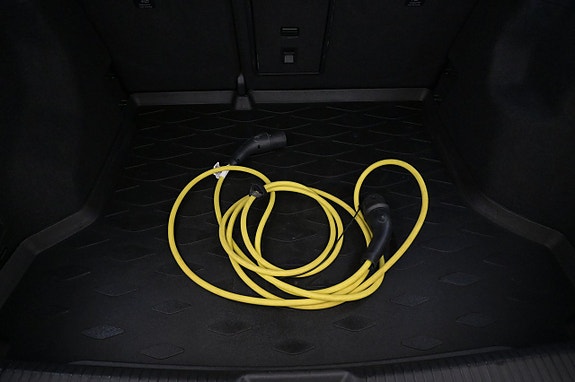 Volkswagen ID.4 GTX 23 of 27
