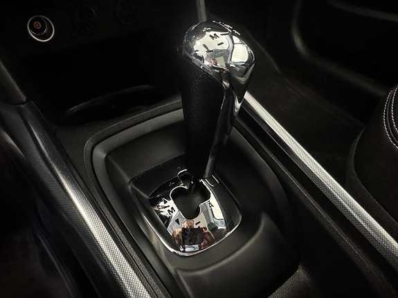 Peugeot 2008 10 of 15