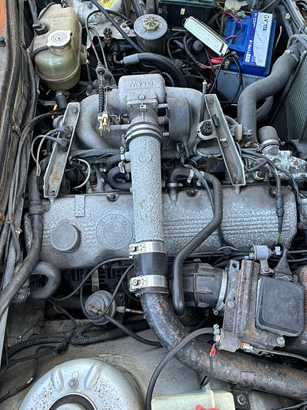 BMW 745i 4 of 9