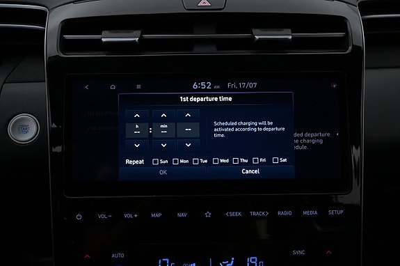 Hyundai Tucson 15 of 27