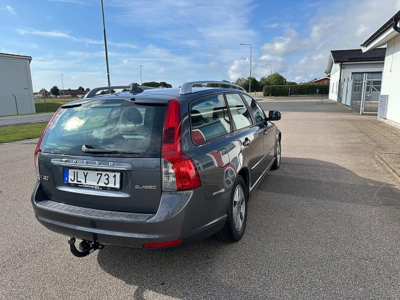 Volvo V50 4 of 8