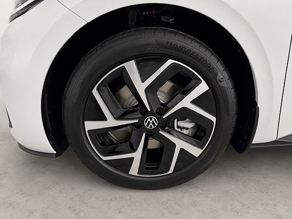 Volkswagen ID.3 Neo 6 of 12