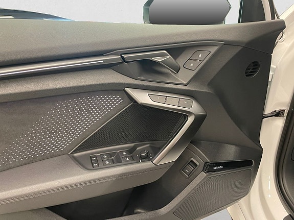 Audi RS3 8 of 13